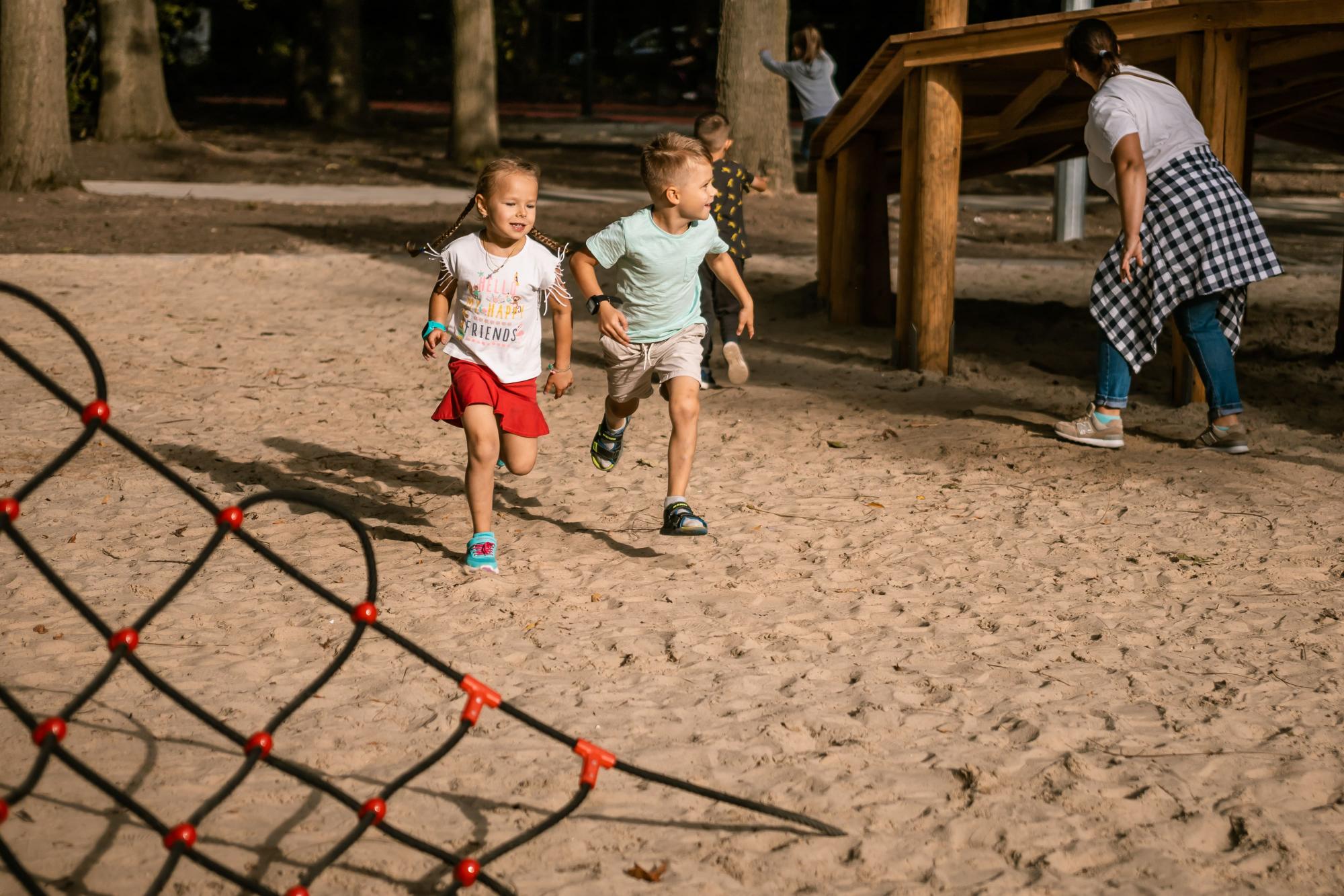 Літо на ВДНГ повертається: які локації працюють на території комплексу